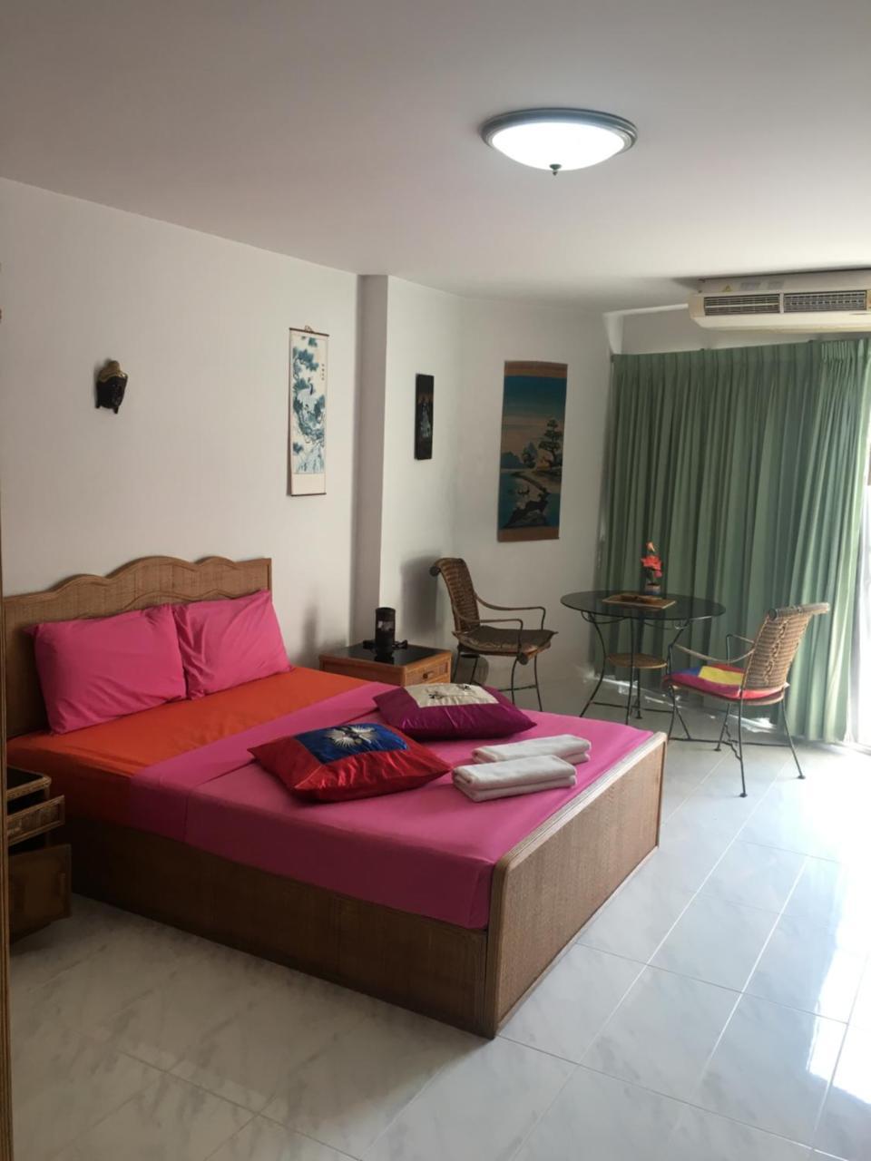B&B View Talay 1B Apartments 芭達亞 外观 照片