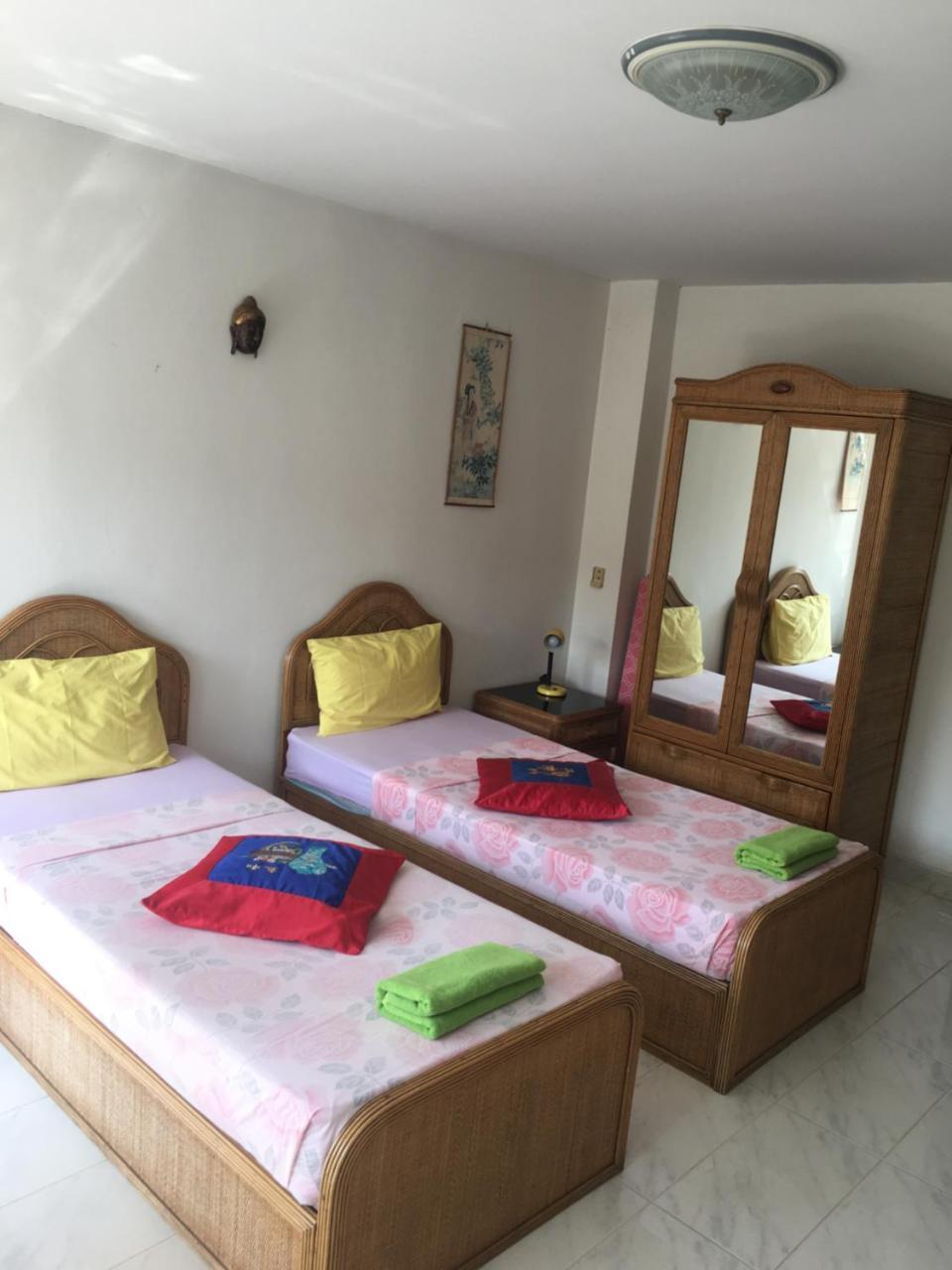 B&B View Talay 1B Apartments 芭達亞 外观 照片