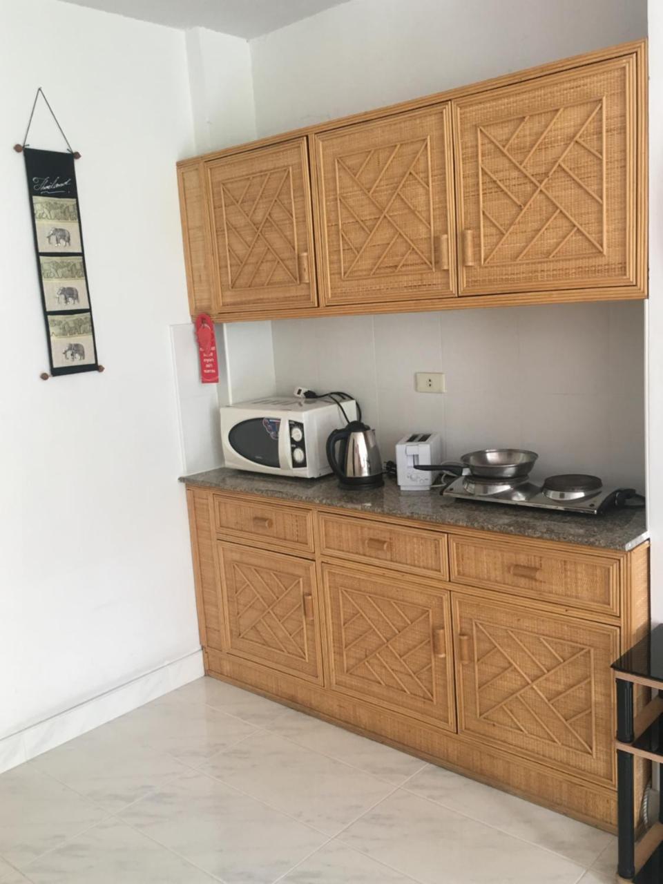 B&B View Talay 1B Apartments 芭達亞 外观 照片